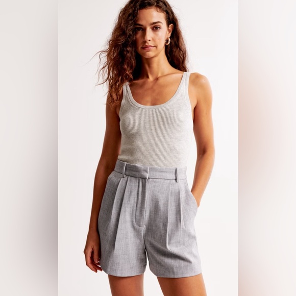 A&F Tailored Shorts - Picture 1 of 8